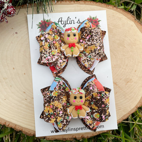 Gingerbread Ribbon Piggies